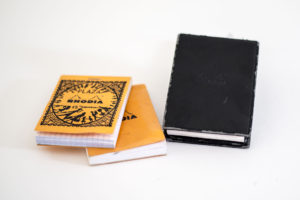 アイデアは紙に書いてます、フランスから来た定番メモ手帳ブロックロディアNo.11(A7)