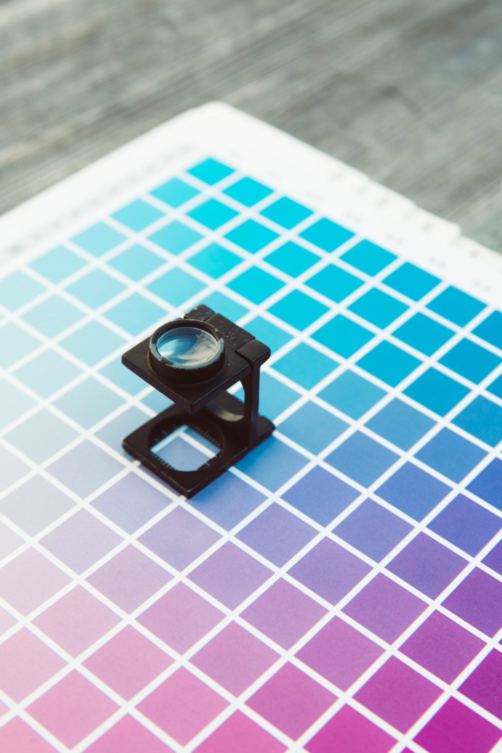 シルクスクリーン印刷で好きな色を作る方法とは？一歩進んだインクの使い方