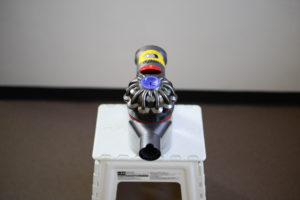 ダイソンのコードレス掃除機を4年つかって分かった魅力やお手入れ方法・電池の寿命について